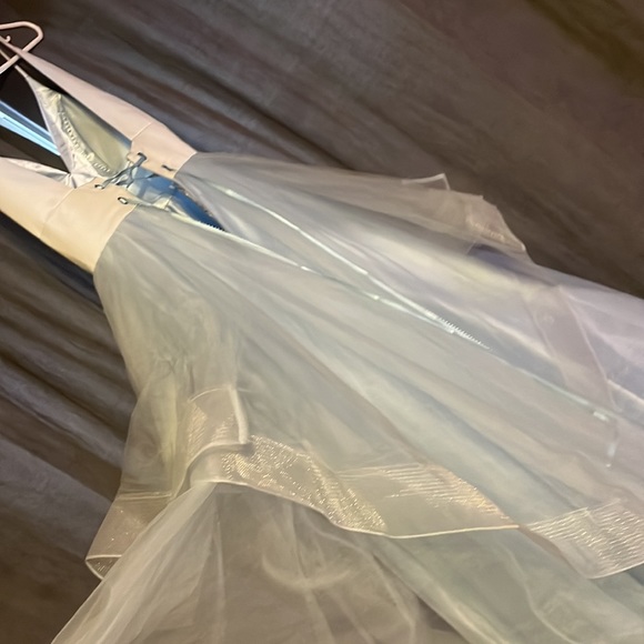 Light blue, prom girl ball gown in size 2 - Picture 4 of 4